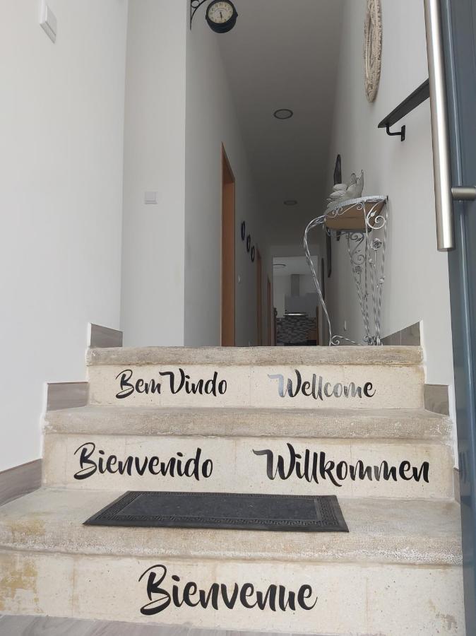 Casa Amarela: Conforto E Localizacao Perfeita! Faro Exteriér fotografie