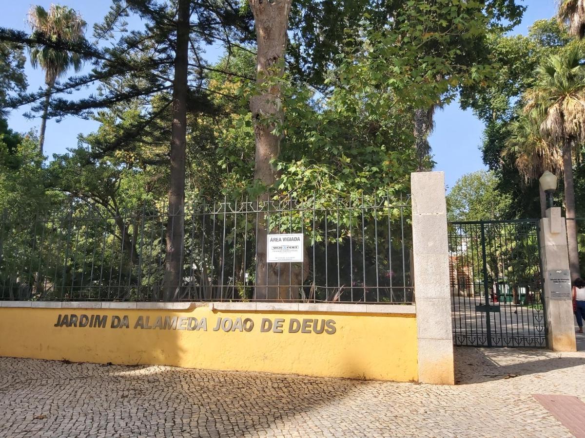 Casa Amarela: Conforto E Localizacao Perfeita! Faro Exteriér fotografie