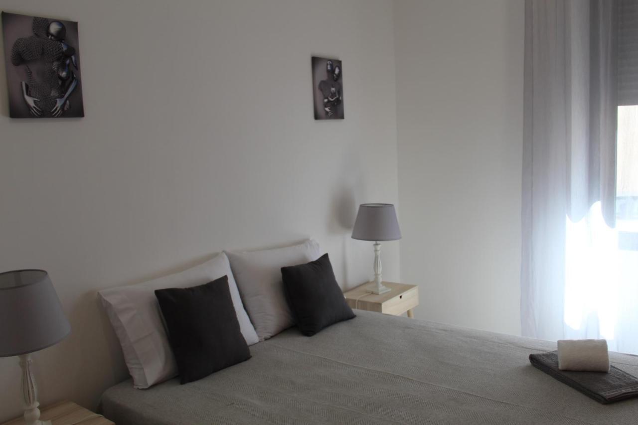 Casa Amarela: Conforto E Localizacao Perfeita! Faro Exteriér fotografie